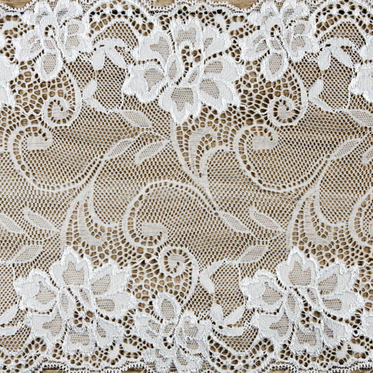 Blomstret Blondebånd Bordløber Hvid