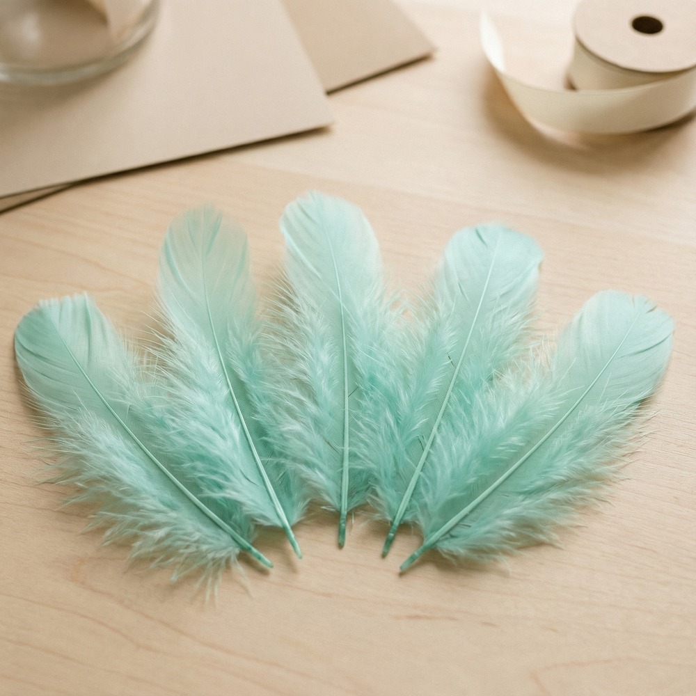 Dekorationsfjer Lysegrøn 10-15 cm - 5 stk (10-15 cm) | Natur tema Fjer - Temashop