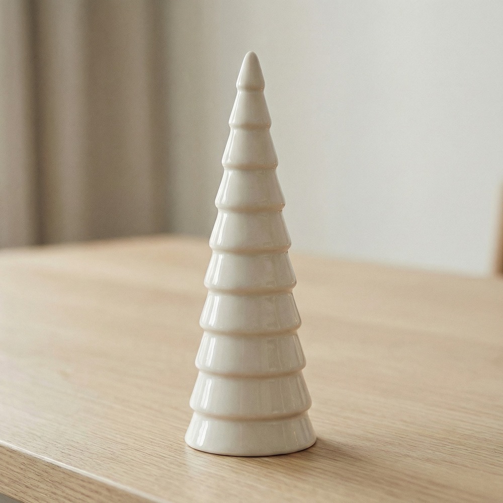 Keramik Juletræ Hvid - 1 stk (7 x 20,6 cm) | Juletræ Julepynt - Temashop