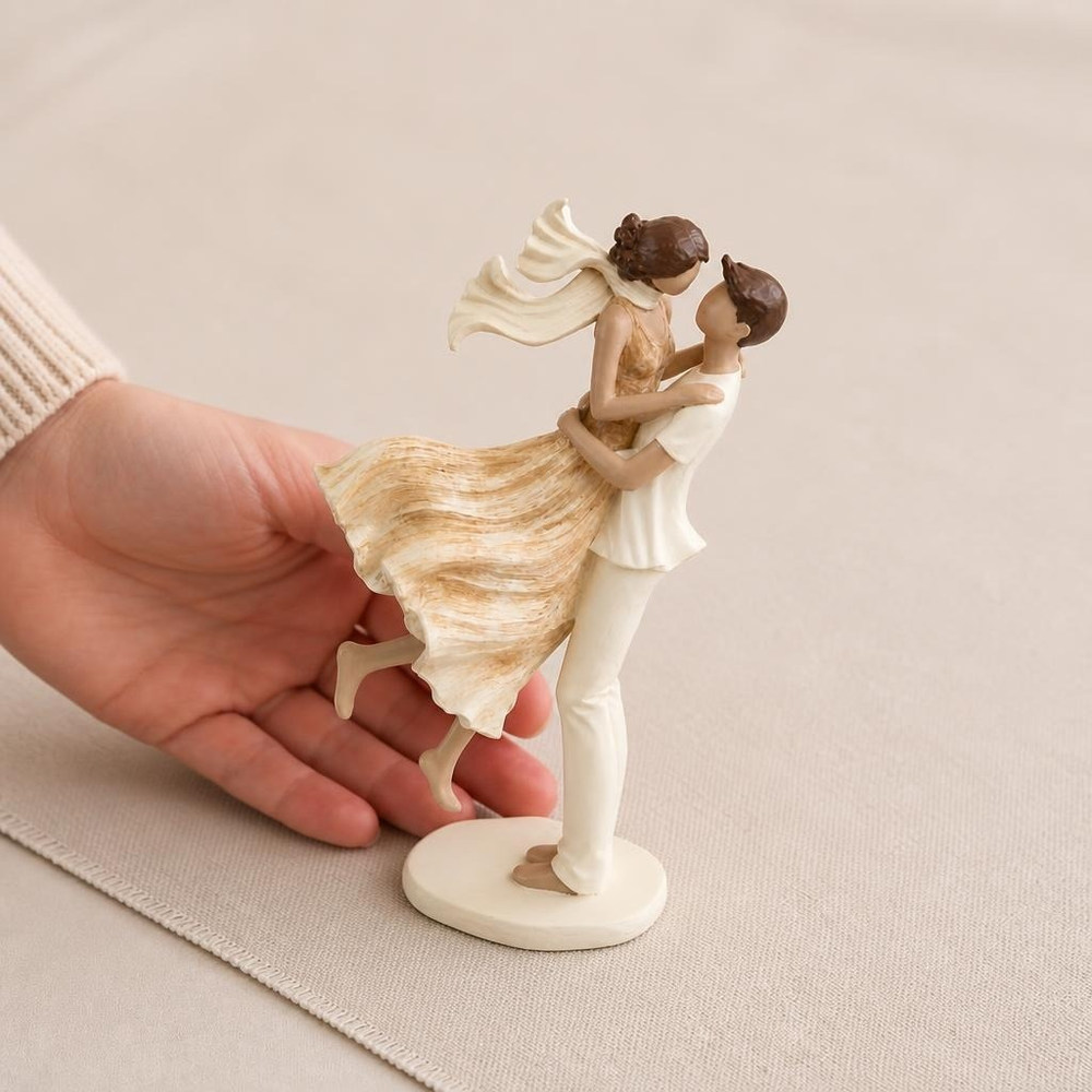 Stående Bryllupspar Figur