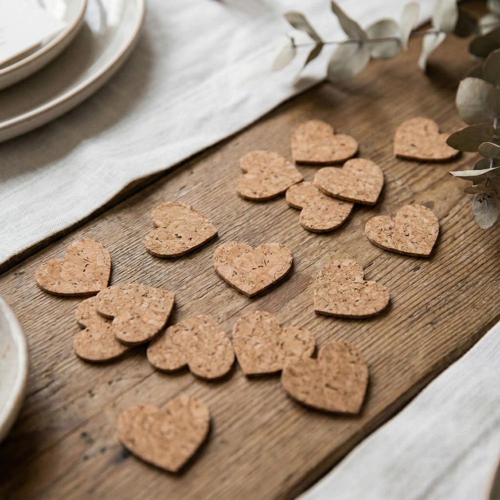 Korkhjerter Konfetti - 24 stk (3,5 x 3 cm) | Kærlighed Konfetti - Temashop