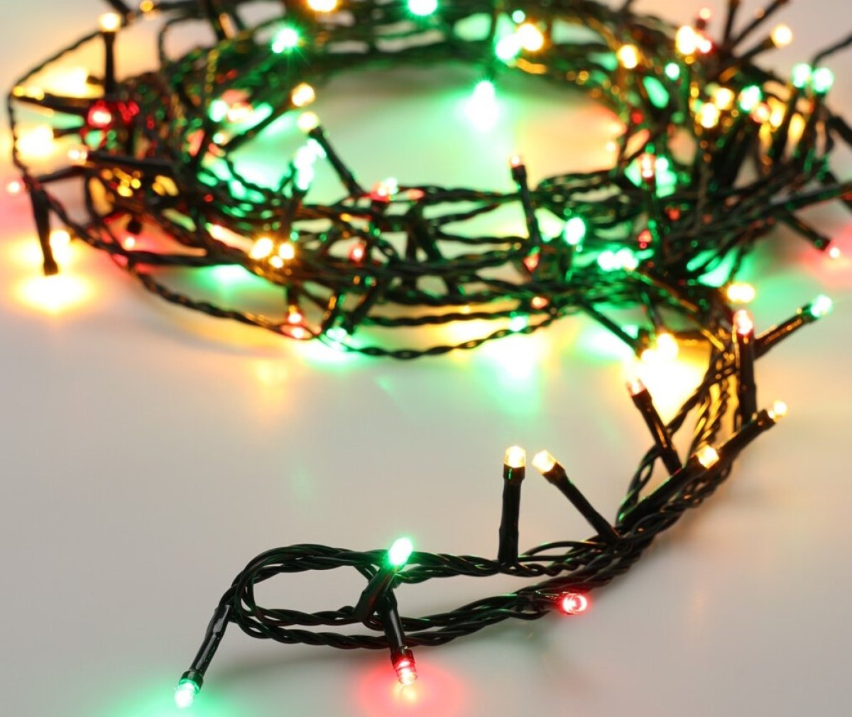 LED Lyskæde Rød/Grøn/Hvid til 39 kr. på Temashop.dk