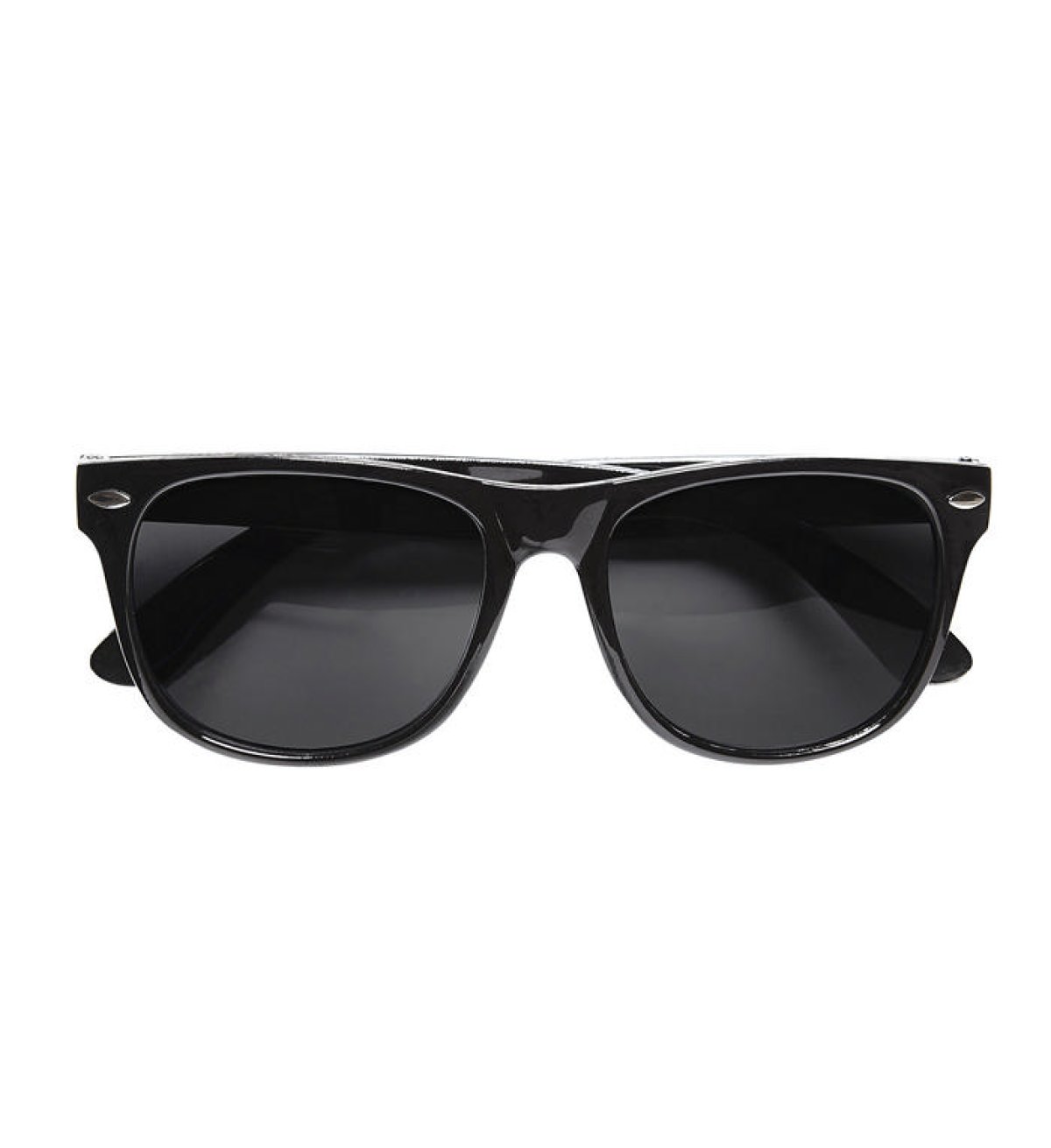 Køb Wayfarer solbriller til kun 39 kr | Lynhurtig 24t levering |
