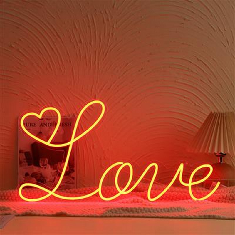 Love Neonskilt Rød - 1 stk (70 x 35 x 2 cm) | Kærlighed Skilte - Temashop