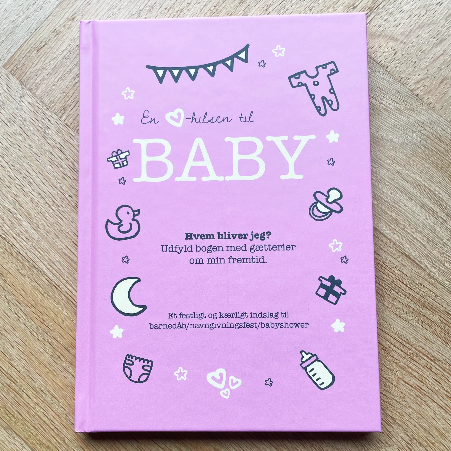 En Hilsen Til Baby Gæstebog Lyserød - 1 stk | Babyshower Gæstebøger - Temashop