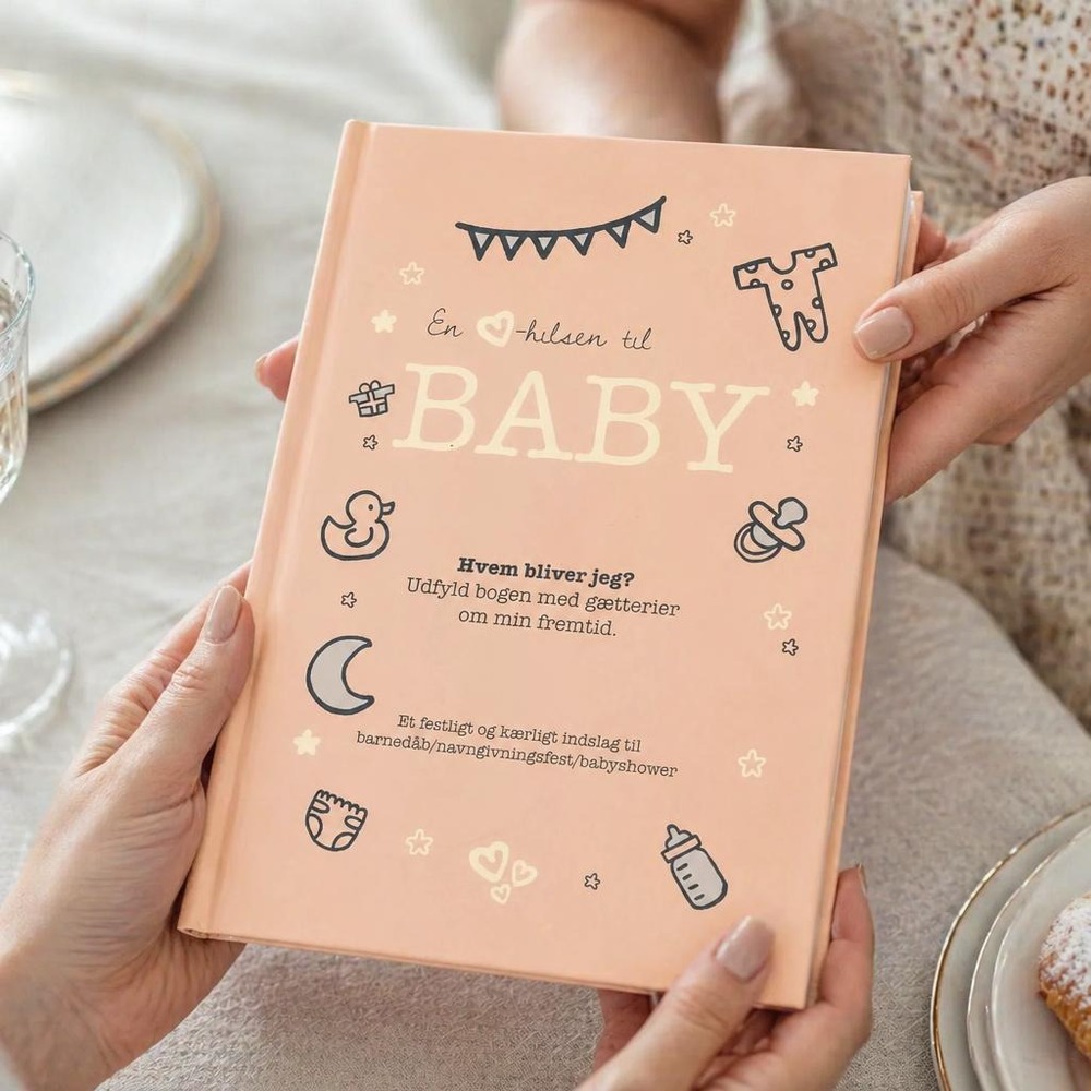 En Hilsen Til Baby Gæstebog Beige - 1 stk | Babyshower Gæstebøger - Temashop