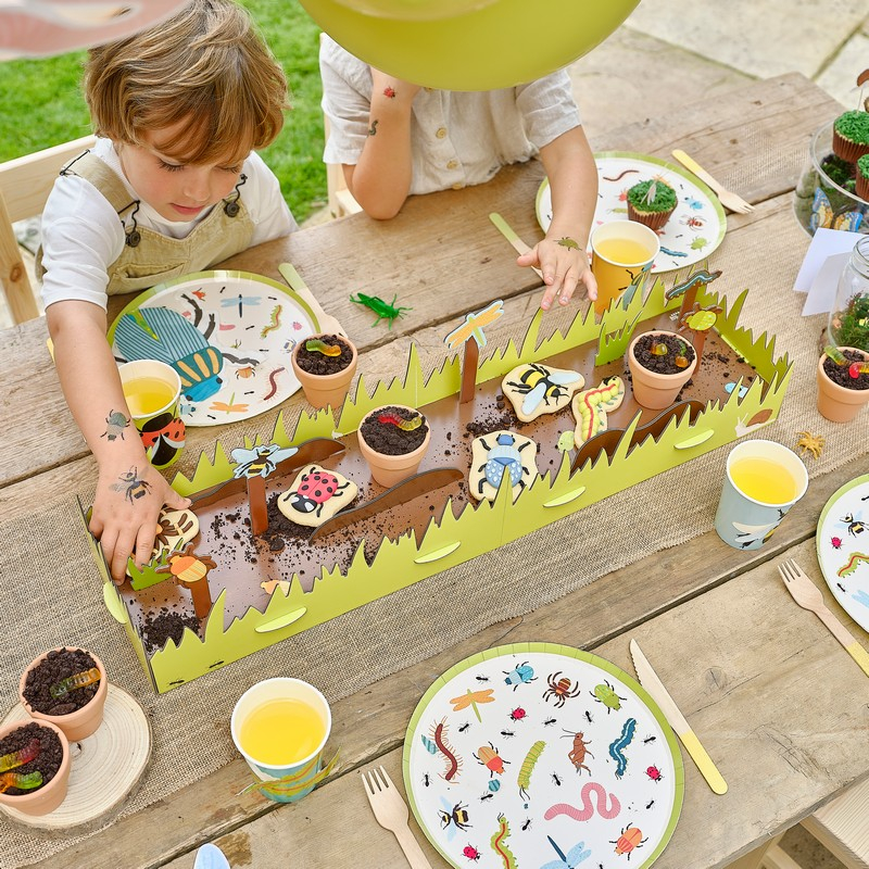Insekt Opsats Til Snacks - 1 stk (25 x 82 cm) | Insekter Kagestand - Temashop