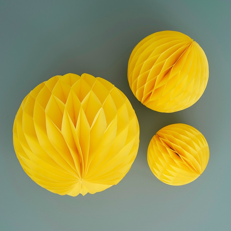 Honeycombs Gul - 3 stk (15 - 30 cm) | Gul tema Honeycombs - Temashop