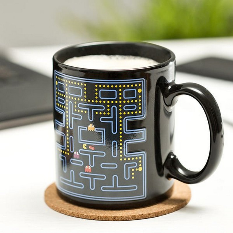 Retro Arcade Farveskiftende Krus (330 ml) | Pacman Krus - Temashop