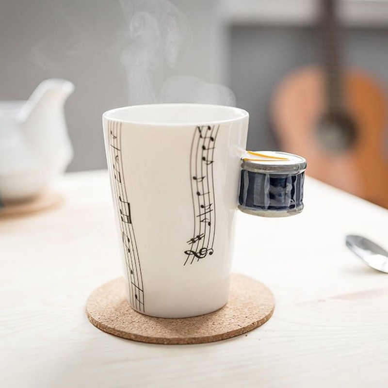 Tromme Hank Porcelænskrus (250 ml) | Musik Krus - Temashop