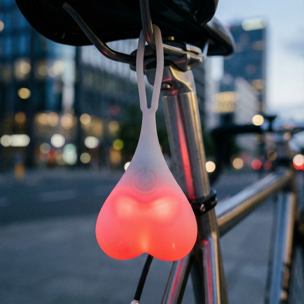 Klunke Baglygte Til Cykel & Taske | Uartig Cykeludstyr - Temashop