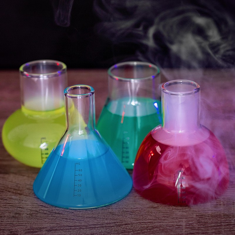 Kemilaboratorium Shotglas Sæt (1 x 100 ml & 3 x 150 ml) | Videnskabsmand Drinksglas - Temashop