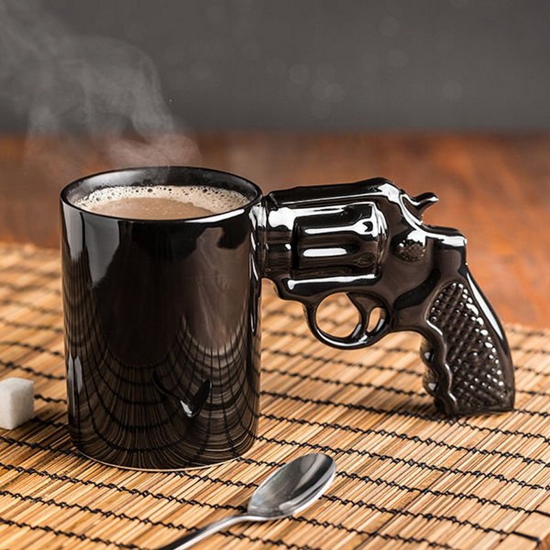 Revolver Krus XL Sort (500 ml) | Det vilde vesten Krus - Temashop