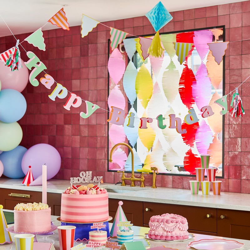 Bright Banquet Happy Birthday Guirlande