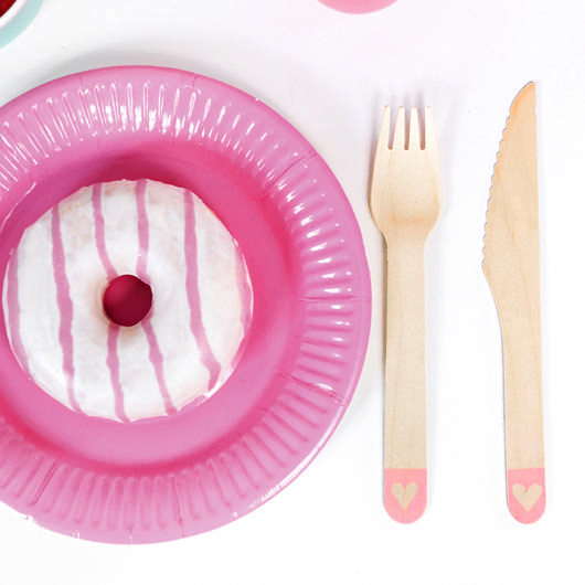 Hjerte Træbestik Lyserød - 18 dele (16 cm) | Pink tema Bestik - Temashop