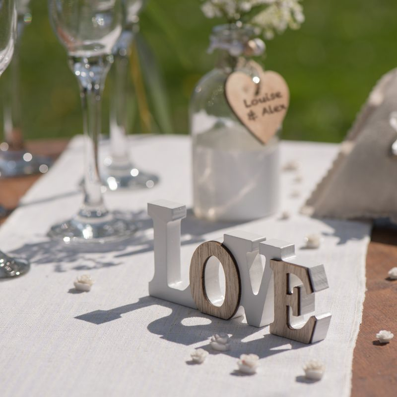 Love Træ Dekoration - 1 stk (14 x 1,2 x 6 cm) - Temashop