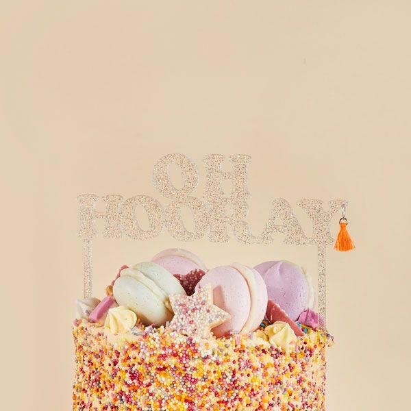Oh Hooray Kagetopper - 1 stk (16 x 10 cm) | Fødselsdag Kagefigur / kagetopper - Temashop