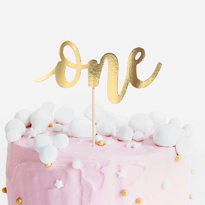 One Kagetopper Guld - 1 stk (19 cm) | 1 år Kagefigur / kagetopper - Temashop