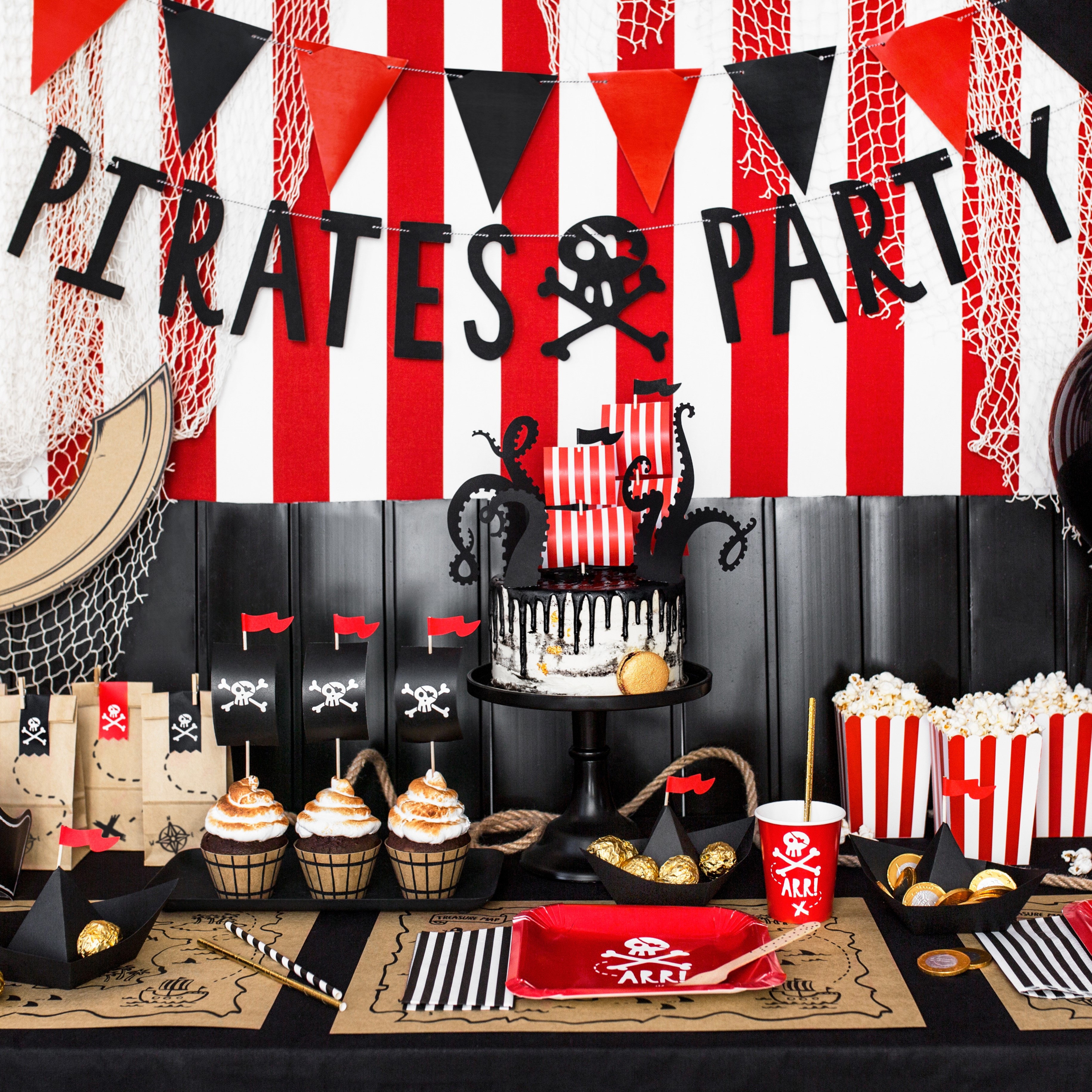 Pirates Party Guirlande Sort - 1 stk (1 m) | Pirat Guirlander - Temashop