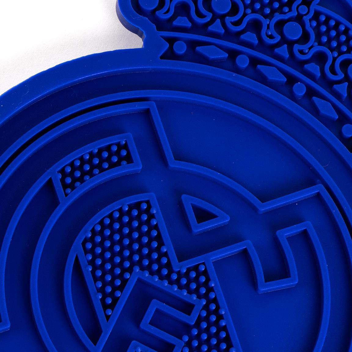 Real Madrid Silikone Slikkemåtte Til Hund (28 x 15 x 1,5 cm) | Fodbold Kæledyrsudstyr - Temashop