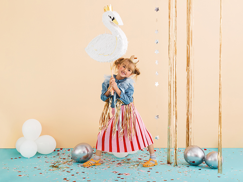 Svane Piñata - 1 stk (43,5 x 49,5 cm) - Temashop