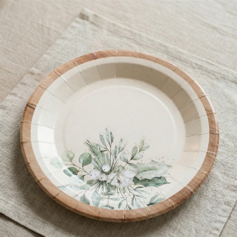 Vintergrønt Jule Paptallerkener - 10 stk (Ø 22,5 cm) | Julefrokost Tallerkner - Temashop