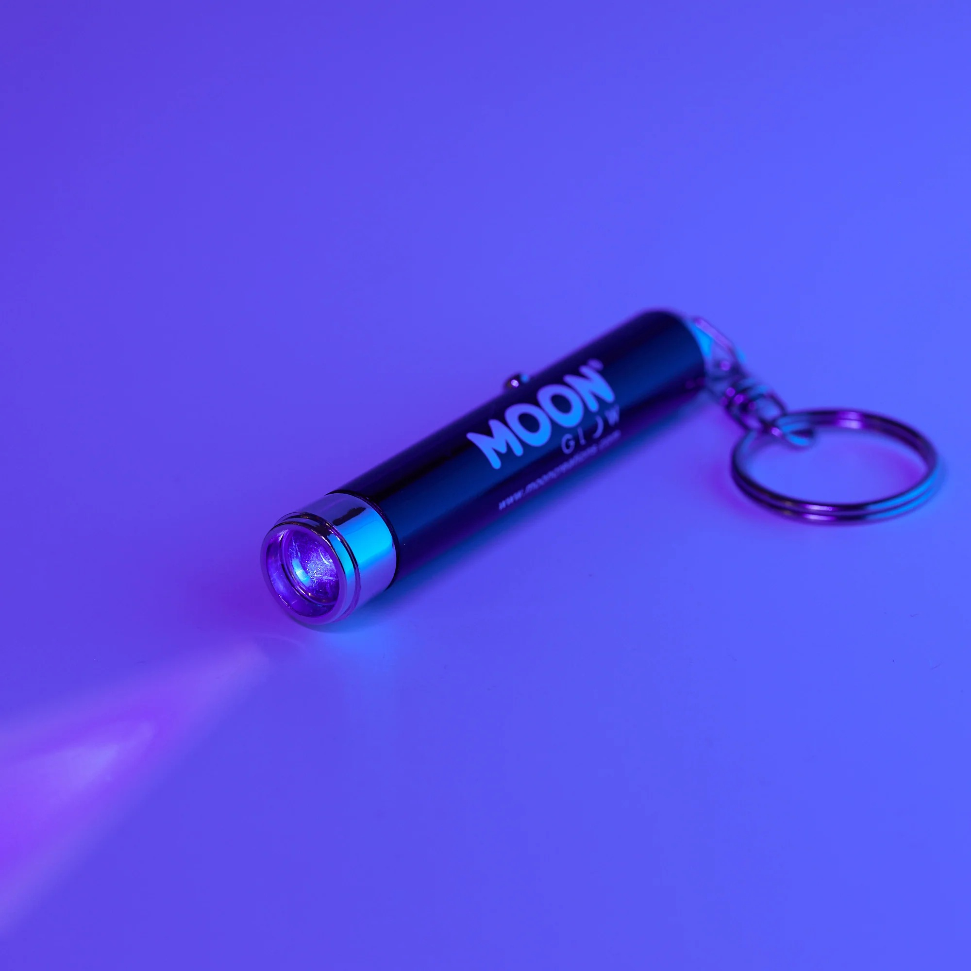 UV Nøglering | UV / Neon Sminketilbehør - Makeup & Negle - Temashop