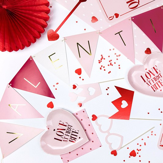 Valentine Vimpelguirlande - 1 stk (2,1 m) | Valentinsdag Guirlander - Temashop