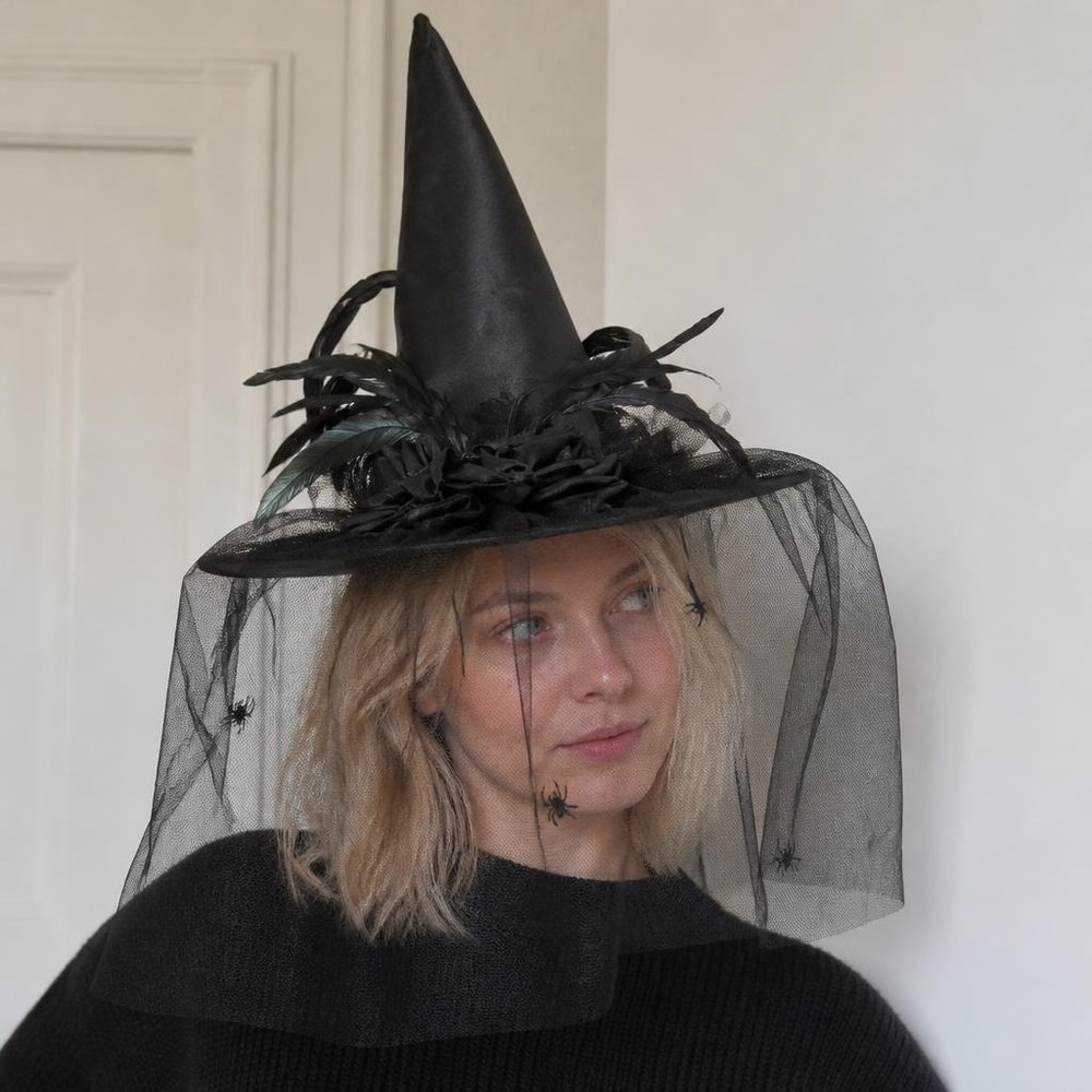 Edderkopsløret Heksehat Sort | Heks Hat / Hue / Hjelm - Hovedtilbehør - Temashop