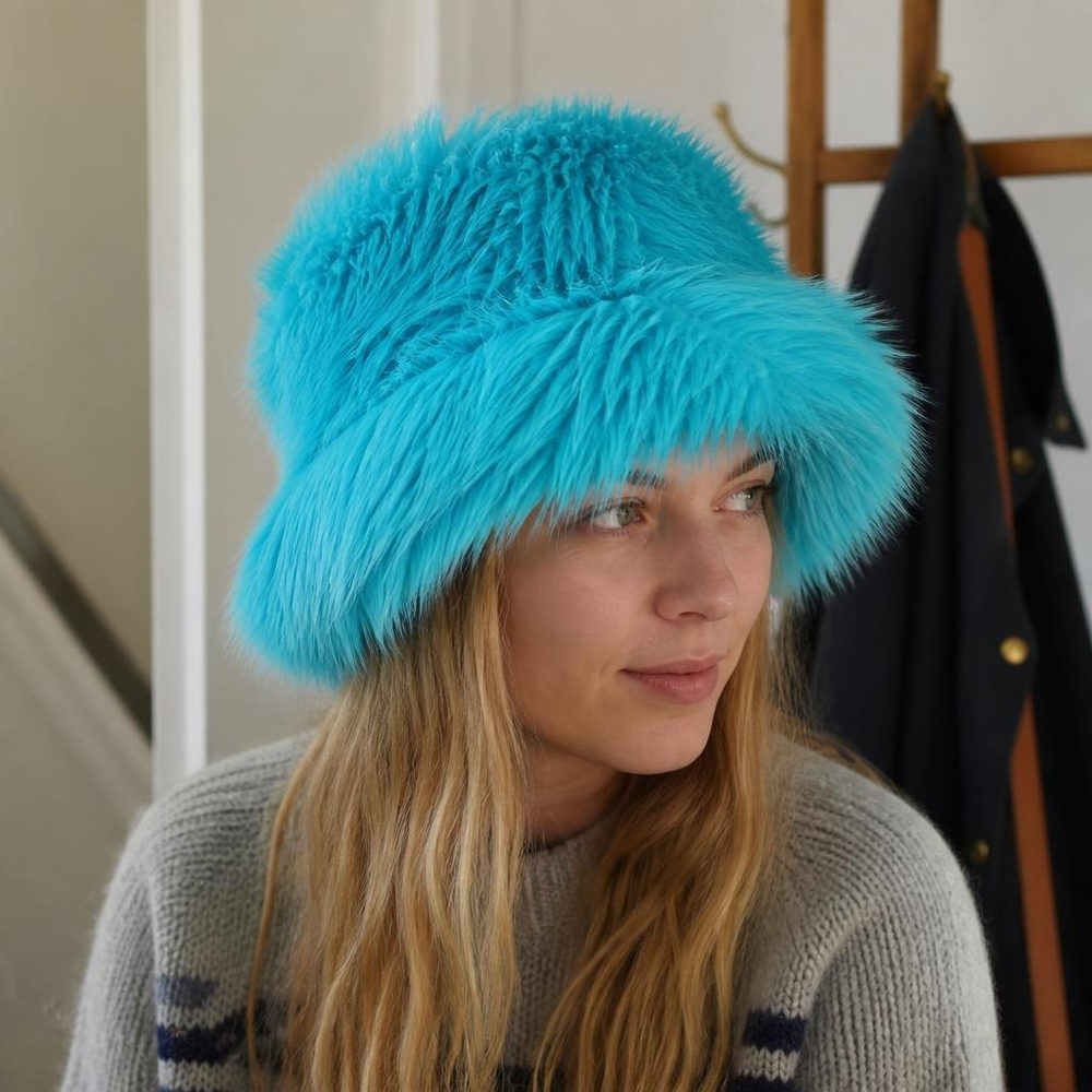 Plys Bøllehat Turkis | Turkis Tema Hat / Hue / Hjelm - Hovedtilbehør - Temashop
